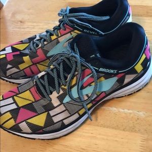 Brooks Revel Womens 10.5